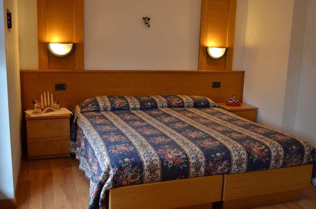 Residence Antares Andalo Room photo